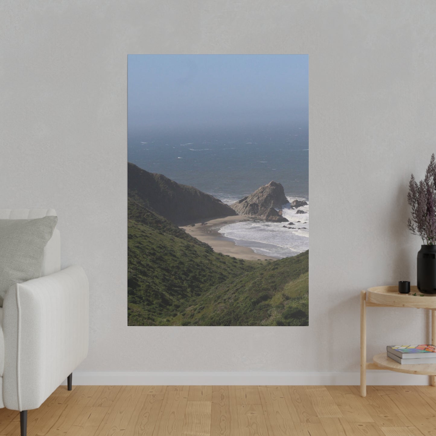 Giant Rock on West Coast Beach, Stretched Canvas 0.75''