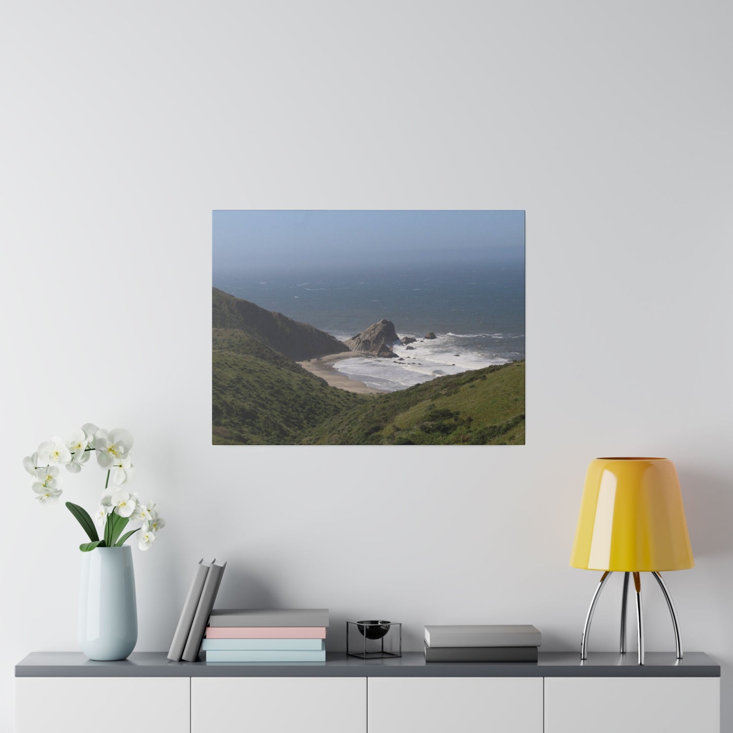 Giant Rock on West Coast Beach, Stretched Canvas 0.75''