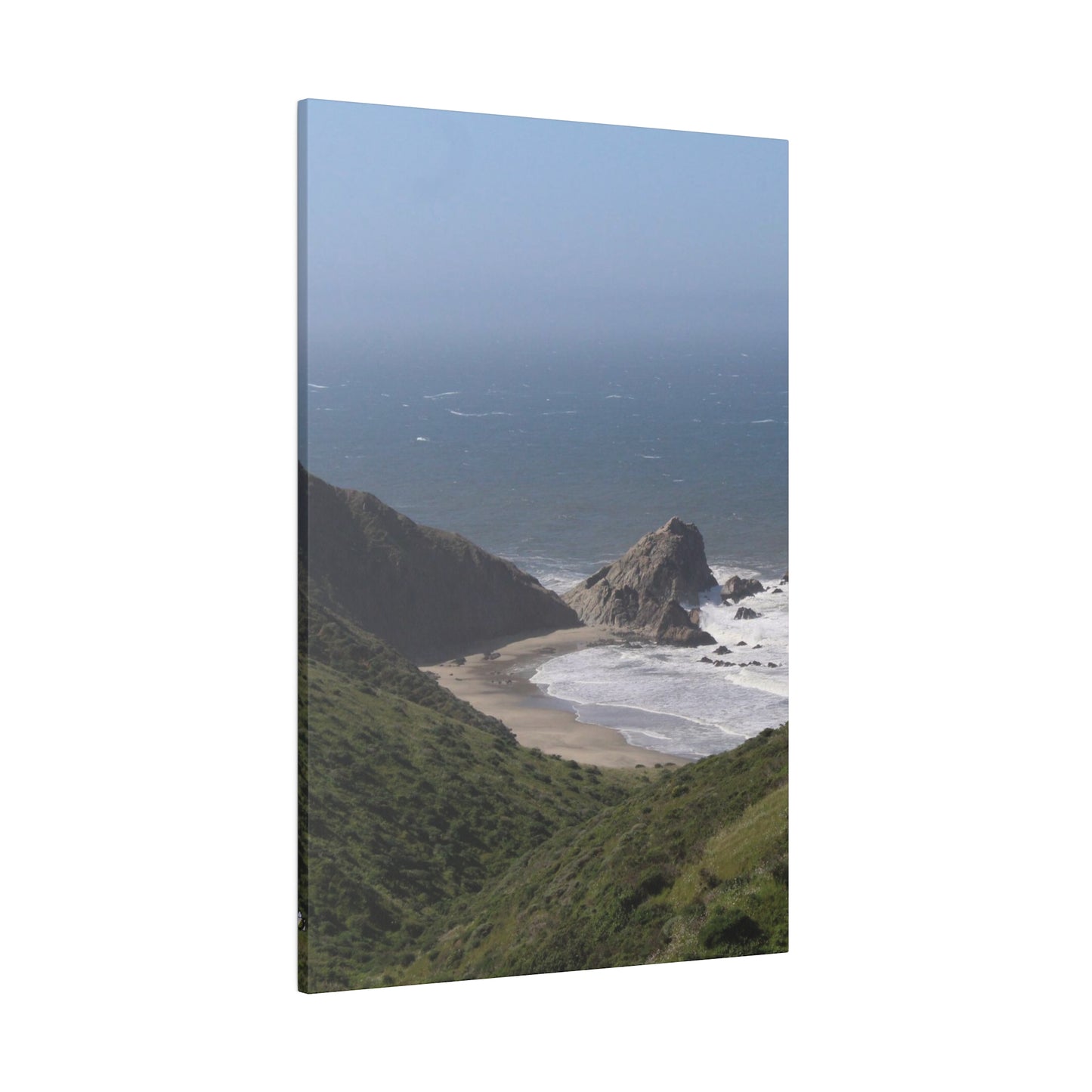 Giant Rock on West Coast Beach, Stretched Canvas 0.75''