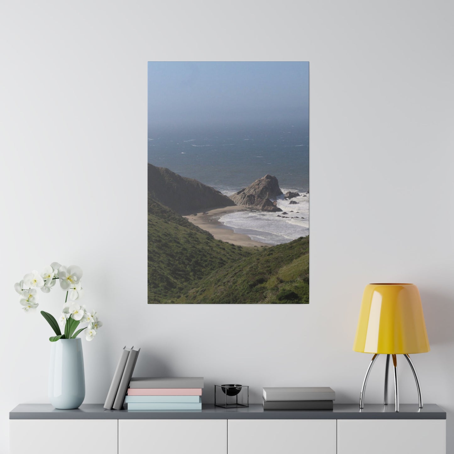 Giant Rock on West Coast Beach, Stretched Canvas 0.75''